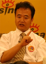 云南大学副校长曹和平