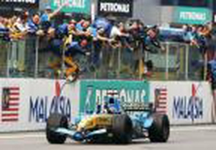 图文-F1马来西亚站阿隆索夺冠雷诺的骄傲阿隆索