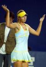 英国网球宝贝性感作秀